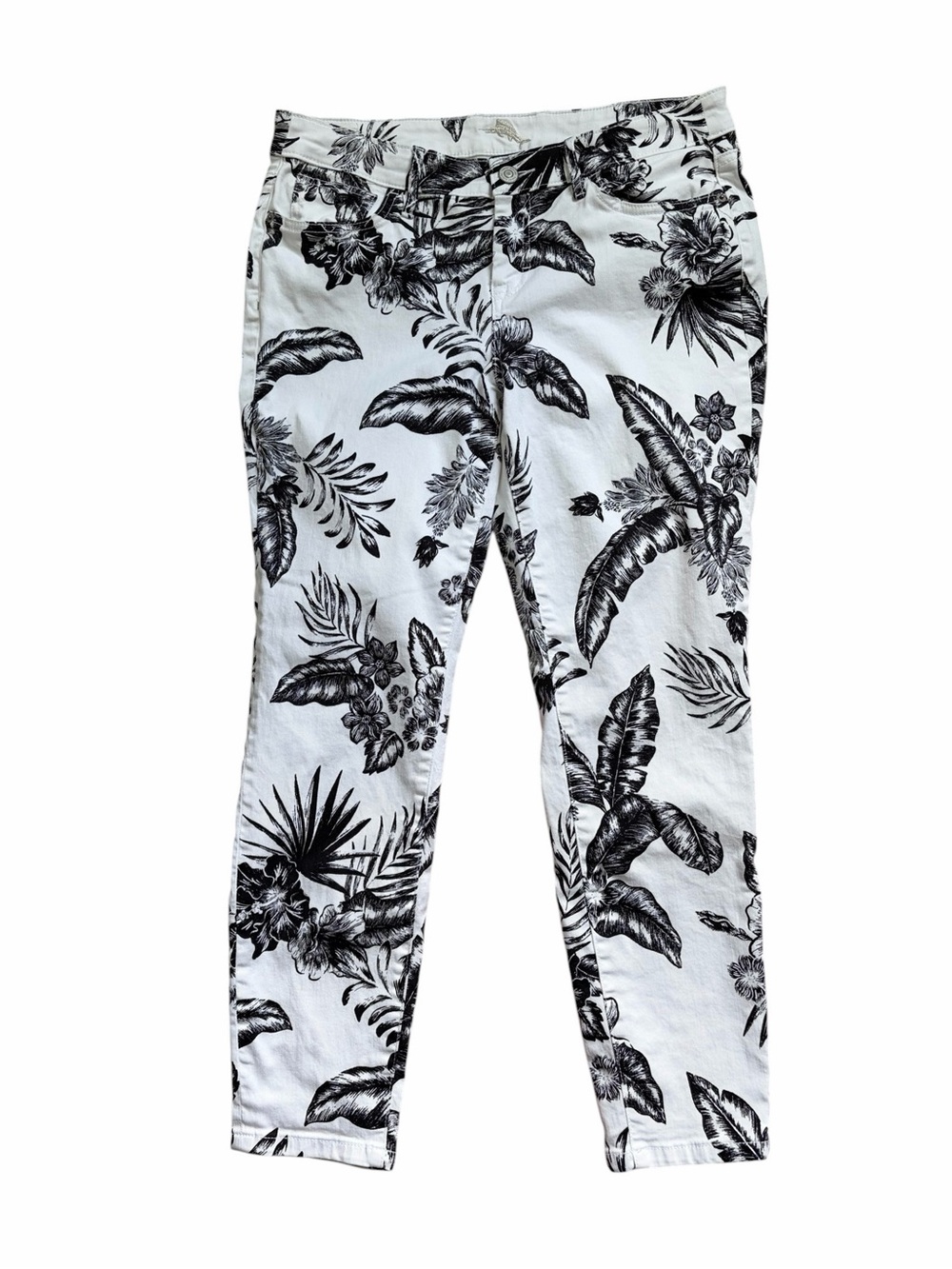 Tommy Bahama black & white botanical print ankle jeans